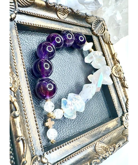 Amethyst × Titanium Crystal