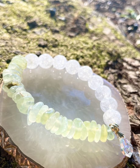 Green Prehnite× Crackle Quartz