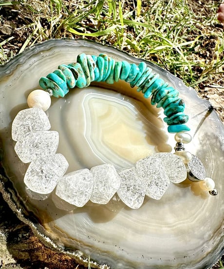 High Quality Turquoise × High Quality Crackle Quartz