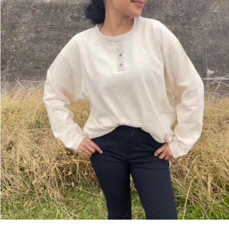 KAMIHINO-Henry Neck Long Sleeve Tee/Off White