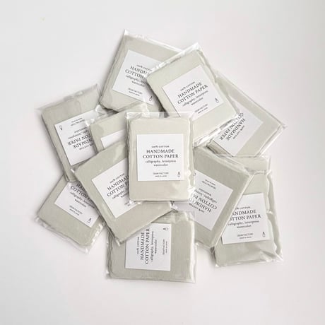 〈ハンドメイドコットンペーパー〉 PETIT CARD     - Sage green -