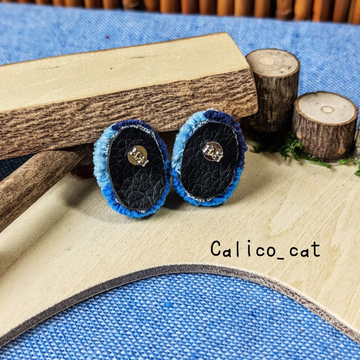 ブルー系 楕円ピアス パンチニードル | ミケネコ屋