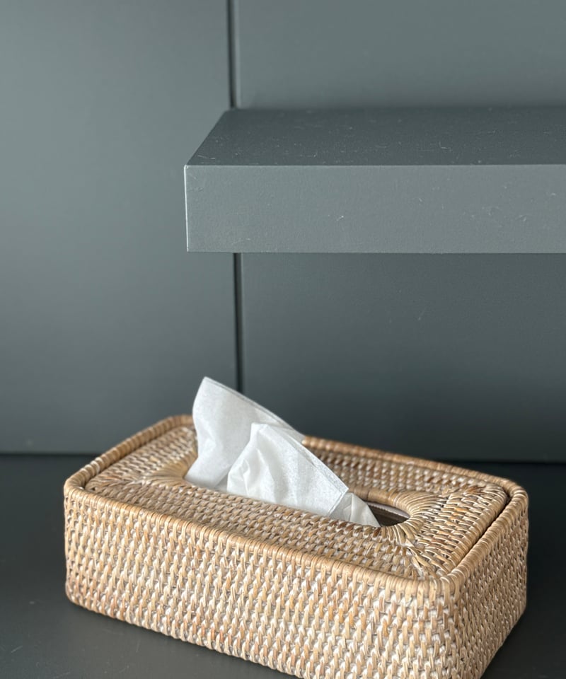 ホテル仕様のラタン、蓋付ティッシュボックス | els nakanoshima