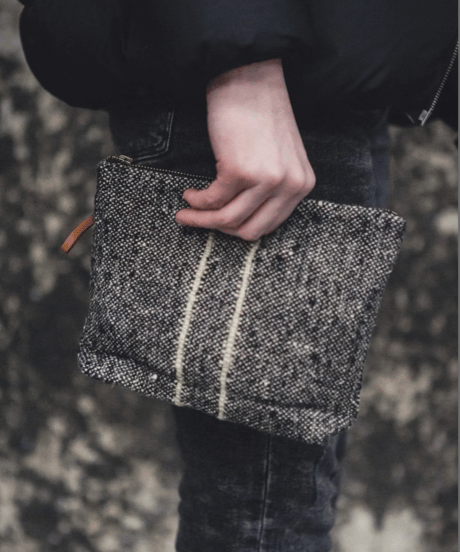リネントラベルポーチ　Francis フランシス LIBECO