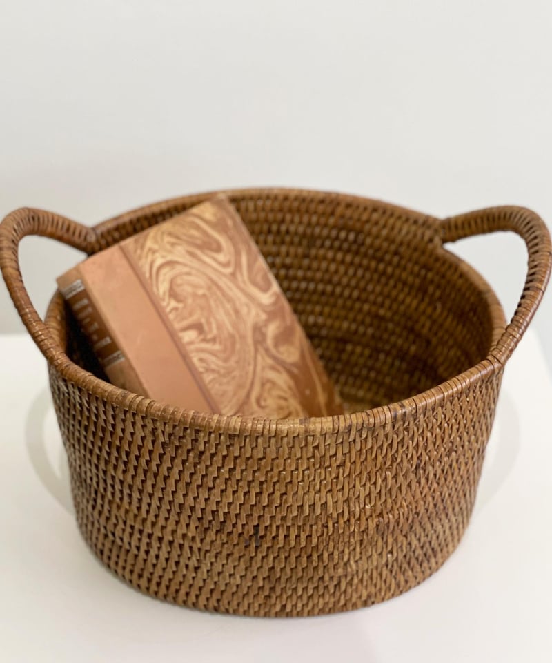 ホテル仕様のラタン オーバルバスケット | els nakanoshima