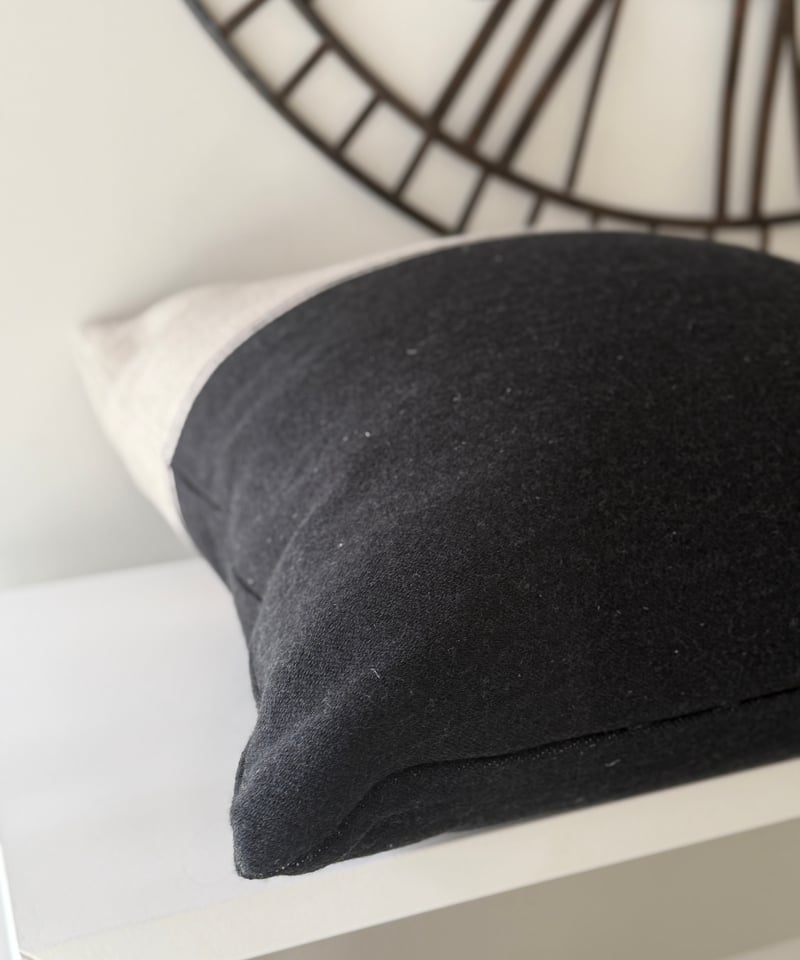 ベルジャンリネンクッションカバー マーシャル ブラックフラックス