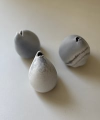 一輪挿し　ヒヨコ　炭化グレー＆ブク