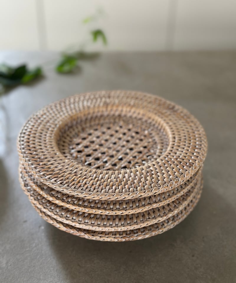 ホテル仕様のラタン アンダープレートミニ | els nakanoshima