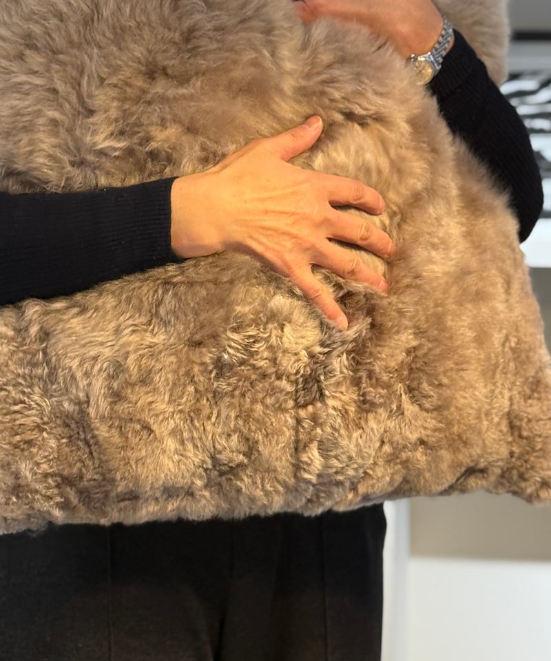 アルパカラグジュアリークッション 50cm角 | els nakanoshima
