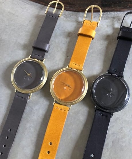 パリシックなハンドメイド時計　ネジコミュ　ユニヴァースXL