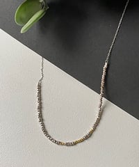 南仏発、soandso　ネックレス　ロカイユ　シルバー＆ゴールド