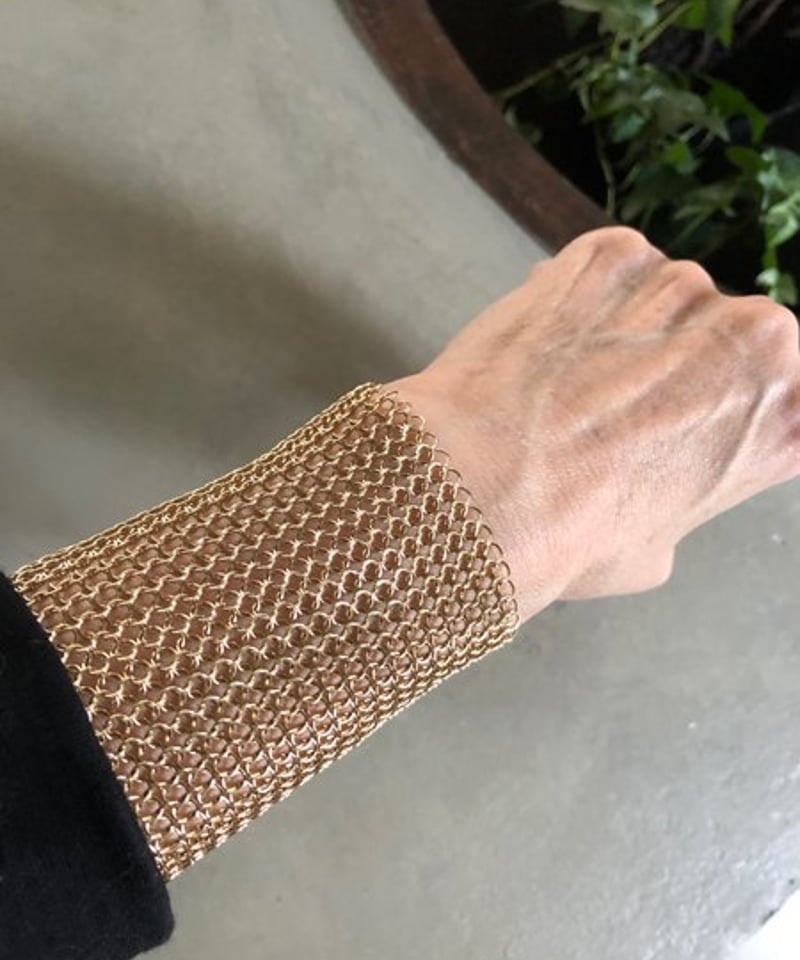 南仏発、soandso メッシュチューブブレスレット ゴールド | els 