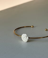 パリ発、ヨレーヌ・ジレ　ポルセレン　ブレスレット　ローズ
