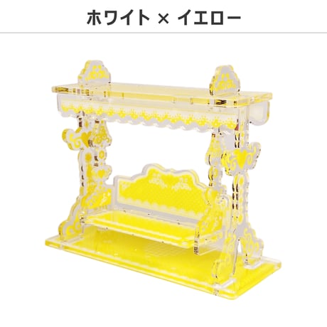 ミニフィギュアが乗るブランコベンチ