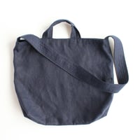 さらりと使えるショルダーバッグ