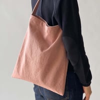 やさしい布のミニマルバッグ