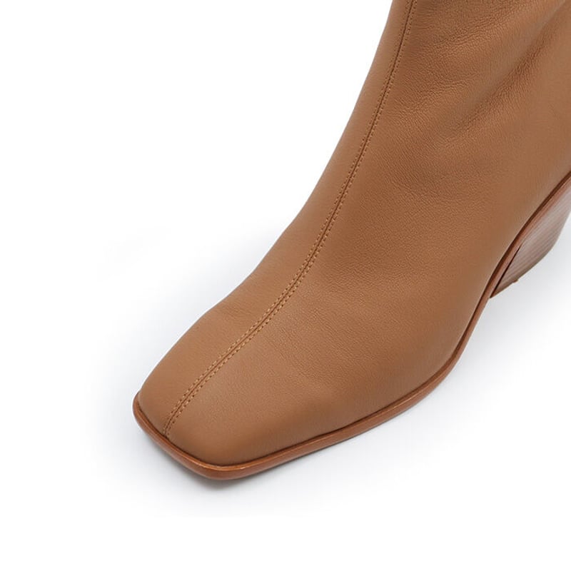 ストレッチレザーサイドジップブーツ 60 キャメル｜APOM186 | APOM