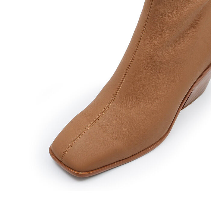 ポルトガル製 BEAMS 40 スエードサイドジップブーツ レザー キャメル ストレッチレザーサイドジップブーツ 60 キャメル｜APOM186