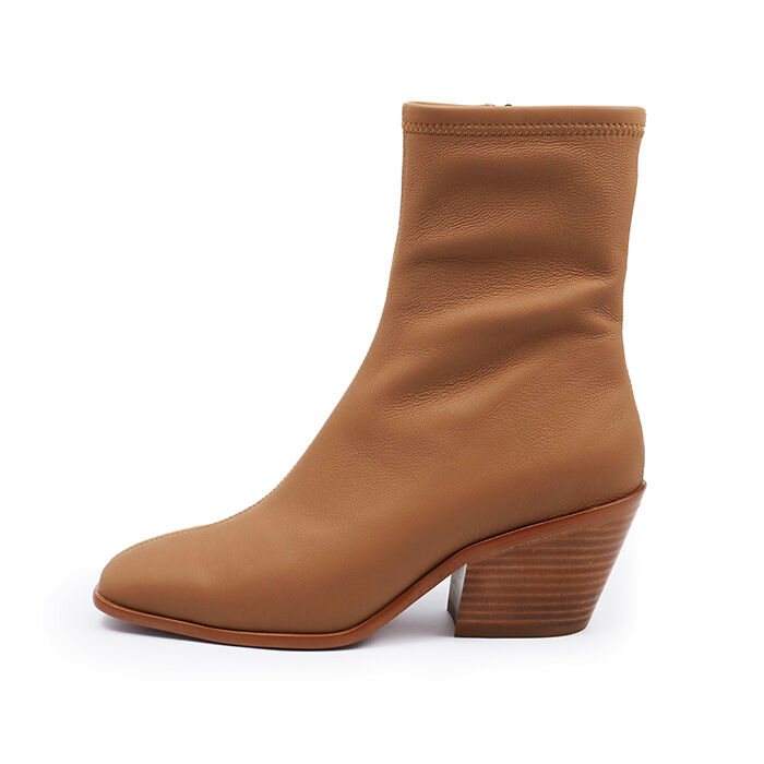 ストレッチレザーサイドジップブーツ 60 キャメル｜APOM186 | APOM