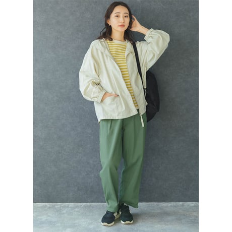 馴染みやすい　ベーシック　ストレッチ　ストレート　パンツ　【カーキ】　M~Lサイズ