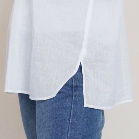 綿100%　デザインポケット　シンプルおしゃれ　シャツ　ブラウス　M~Lサイズ　レディース