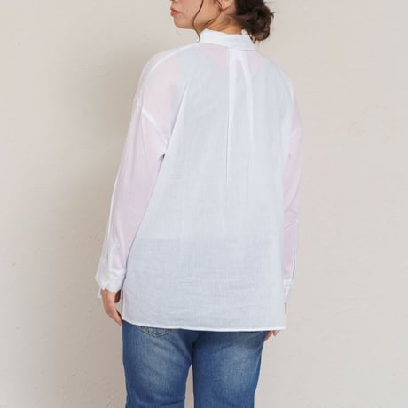綿100%　デザインポケット　シンプルおしゃれ　シャツ　ブラウス　M~Lサイズ　レディース