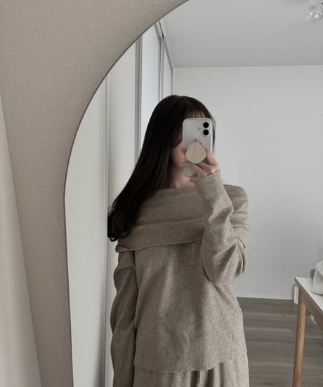 deer offshoulder knit setup