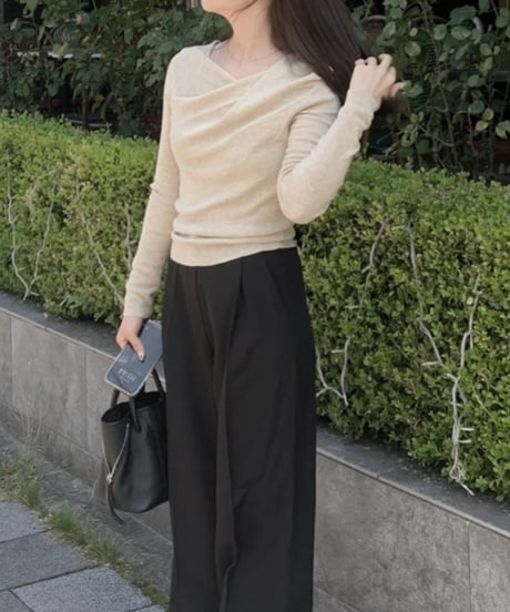 ［即納］round neck knit top