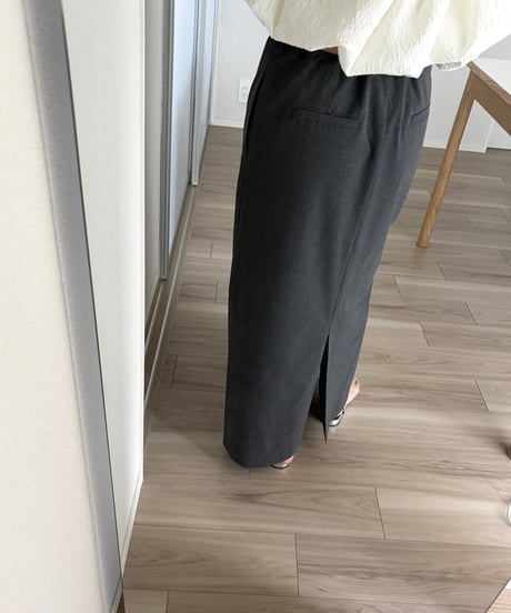 frill line skirt