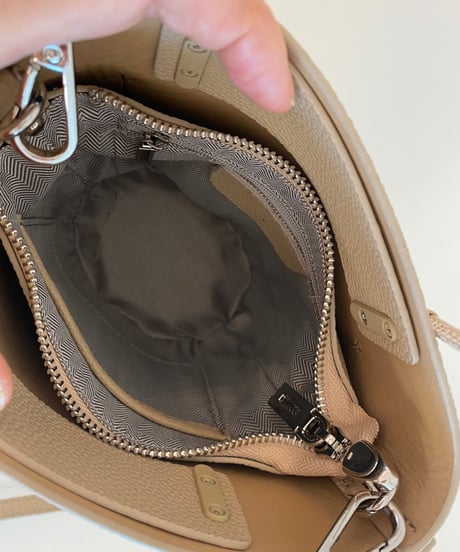 mini bucket bag