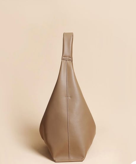 cow leather flow shoulder bag