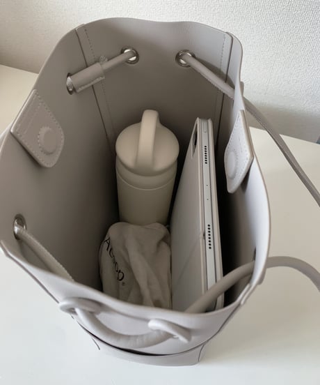 vegetable leather bucket bag