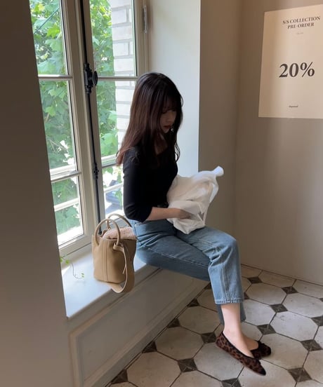 square neck tops