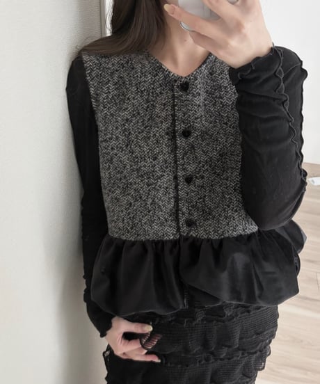 heart button vest