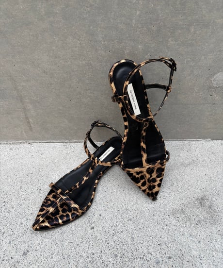 flat elegant sandals