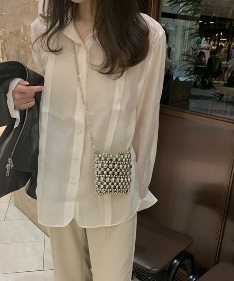 line shirt