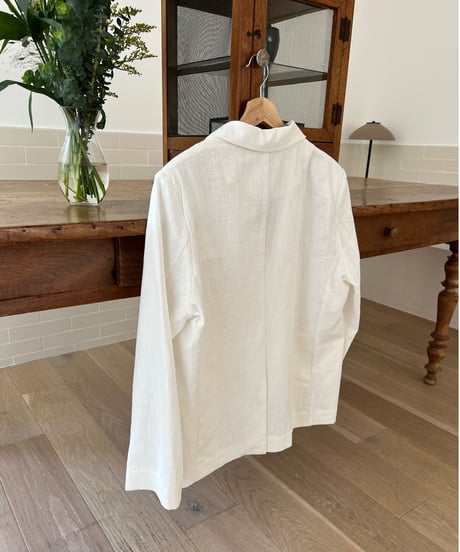 loose fit linen jacket