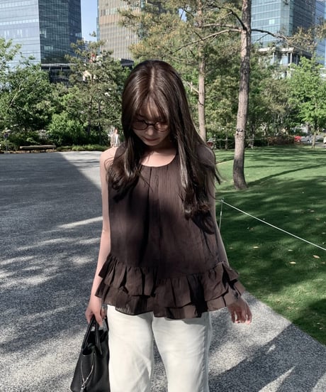 frill blouse