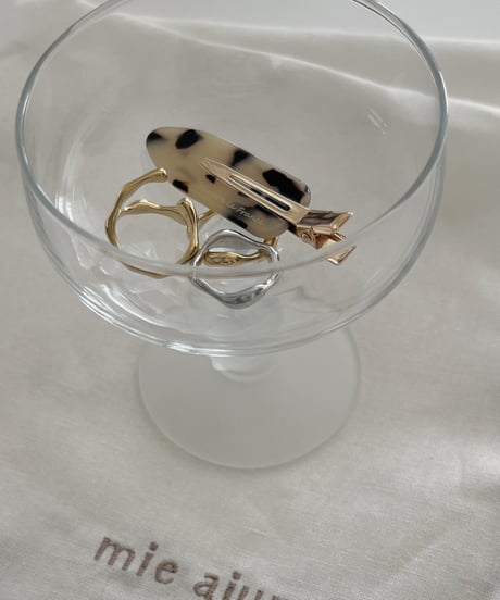 tortoiseshell hair pin