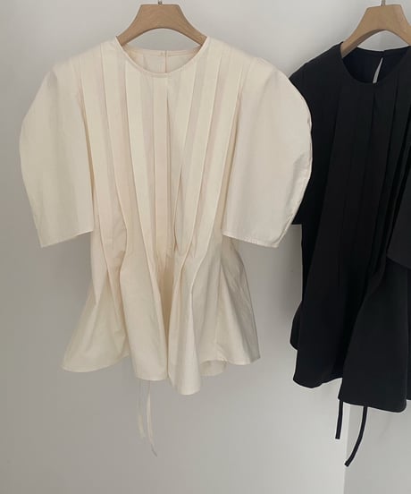 maron blouse