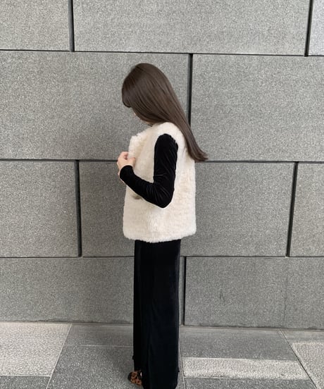 mouton boa vest