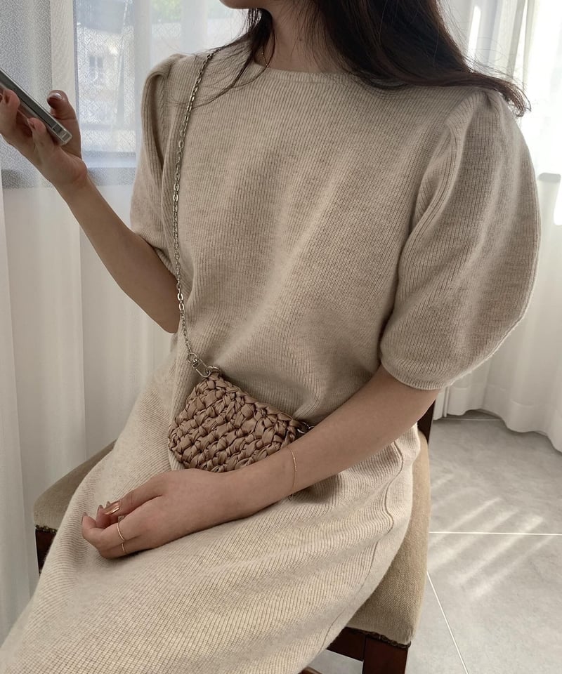 sleeve puff knit onepiece | mie ajunar