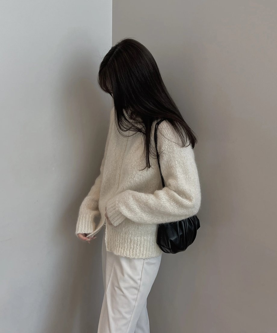 65f7f9a8ea1c920702253a38
