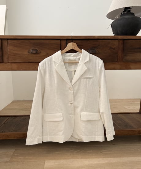 loose fit linen jacket