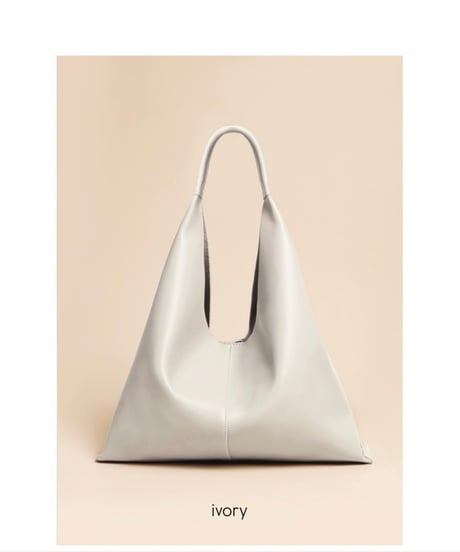 cow leather flow shoulder bag