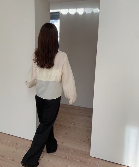 pony blouse
