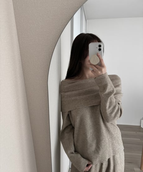 deer offshoulder knit setup