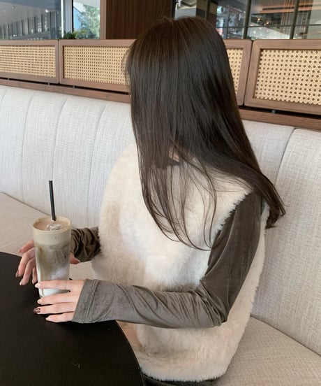 mouton boa vest