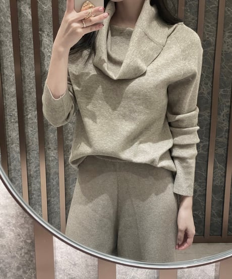 deer offshoulder knit setup