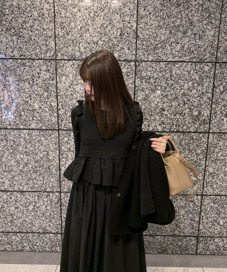 frills sleeveless tops